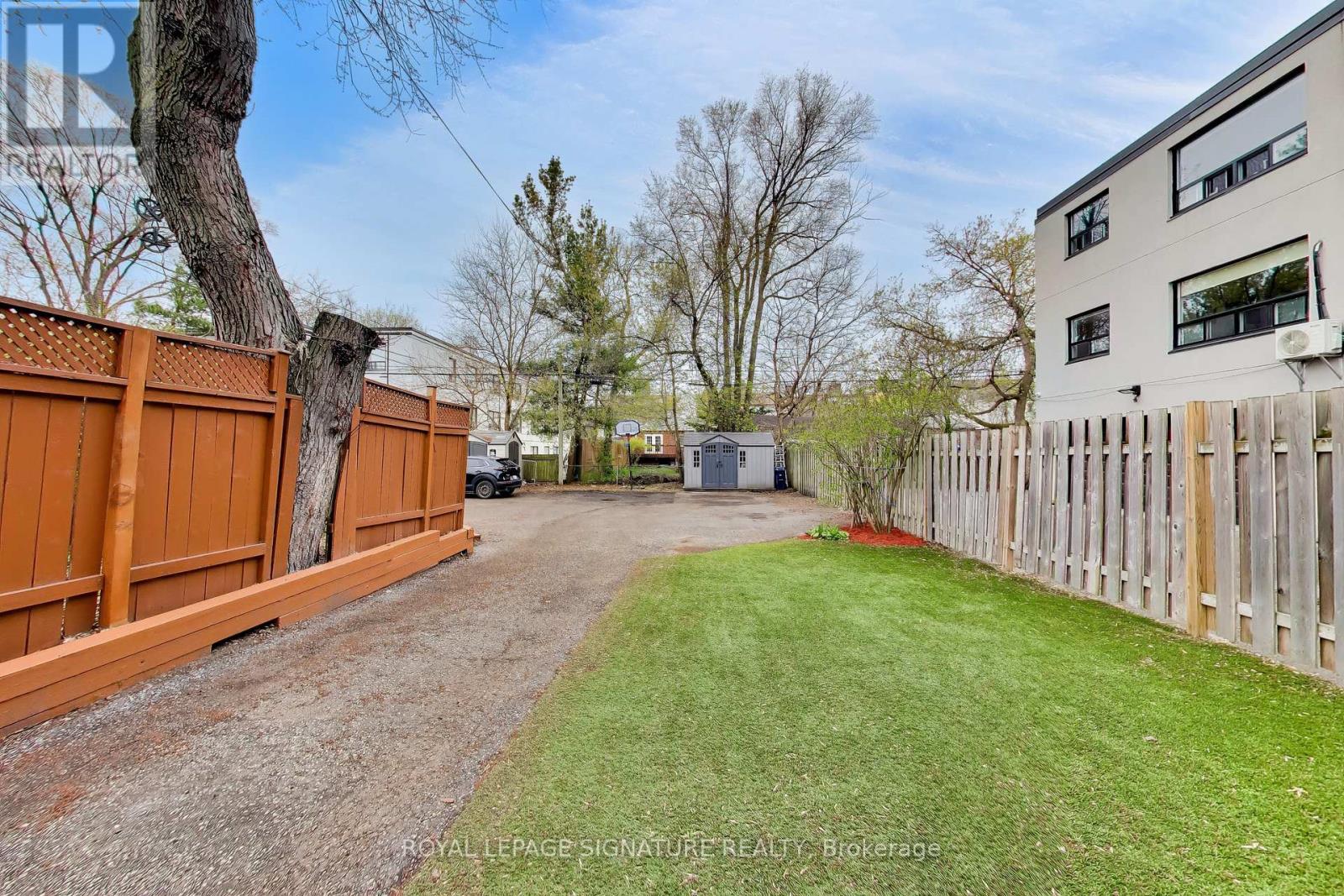 259 Torrens Avenue, Toronto, Ontario  M4J 2P6 - Photo 19 - E13130048