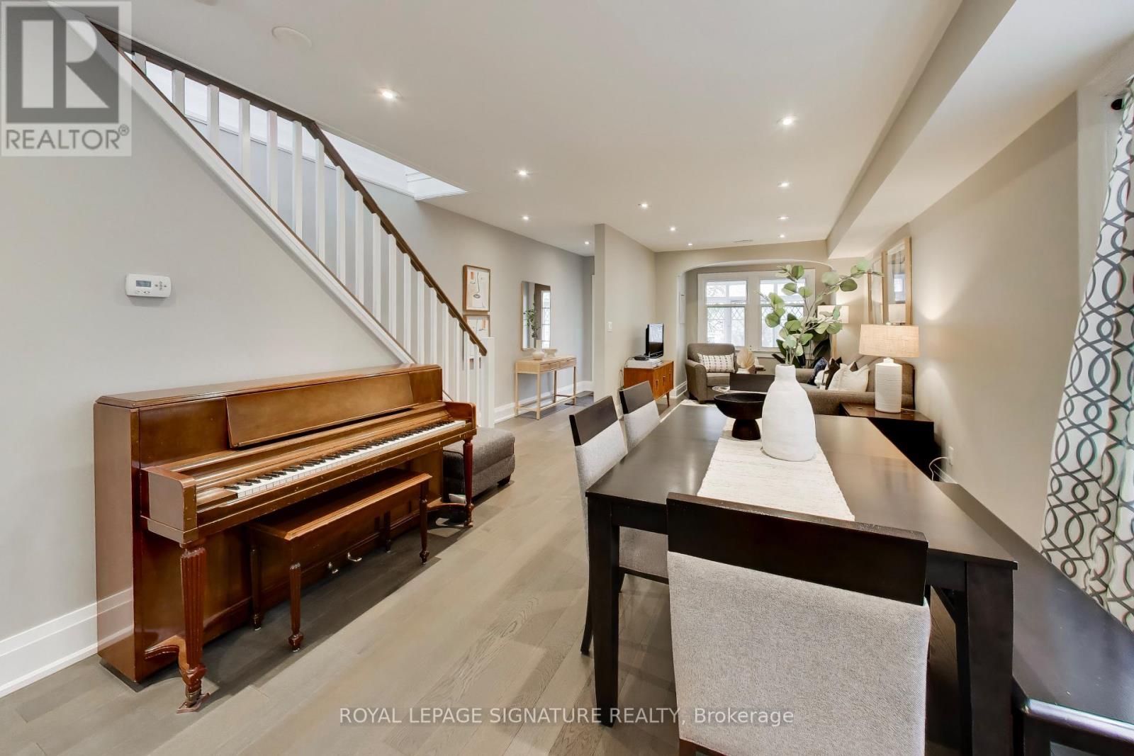 259 Torrens Avenue, Toronto, Ontario  M4J 2P6 - Photo 4 - E13130048