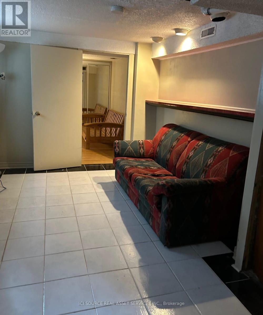 43 Ridgemoor Avenue, Toronto, Ontario  M1N 1M5 - Photo 24 - E13130110
