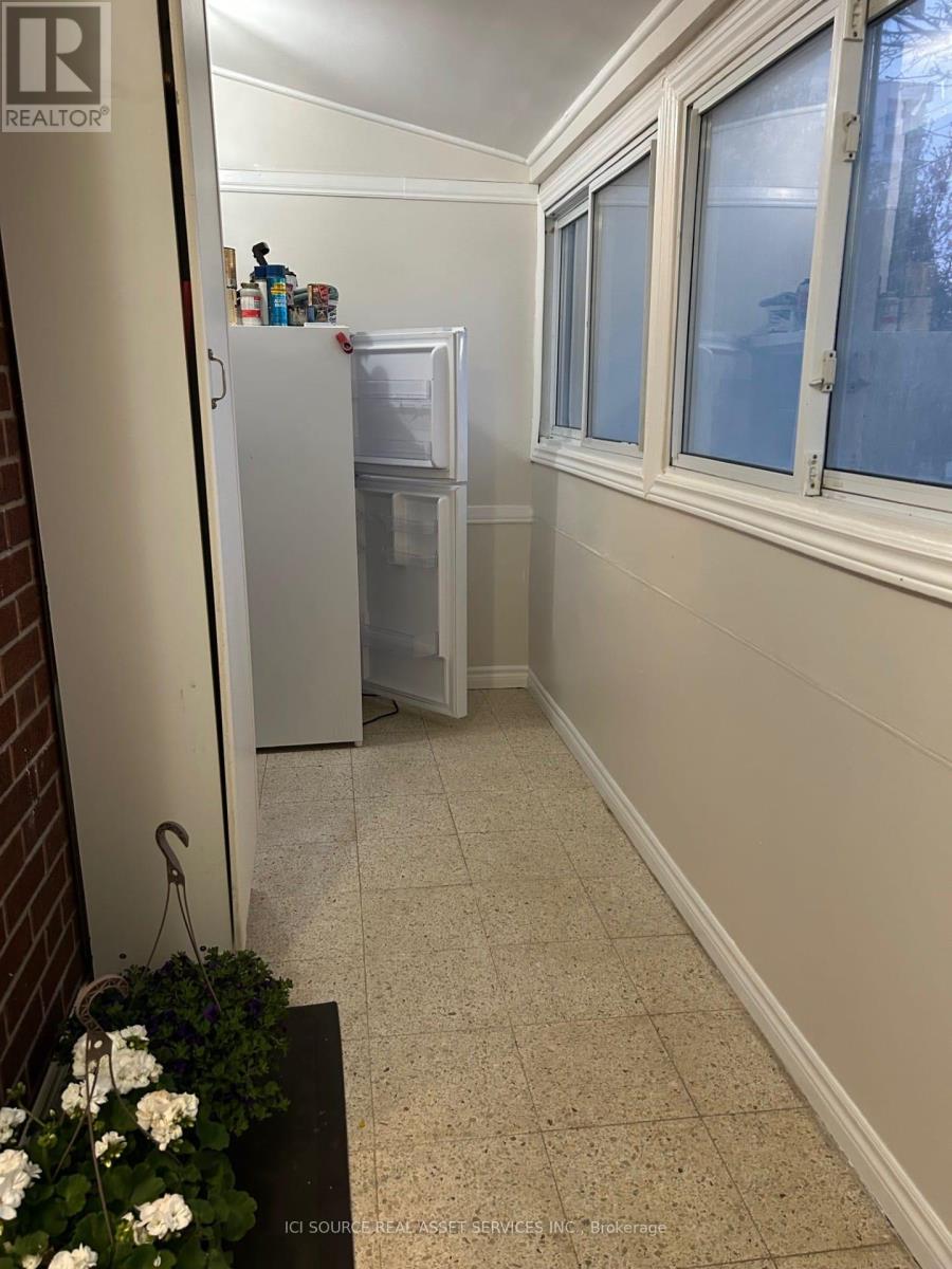 43 Ridgemoor Avenue, Toronto, Ontario  M1N 1M5 - Photo 32 - E13130110