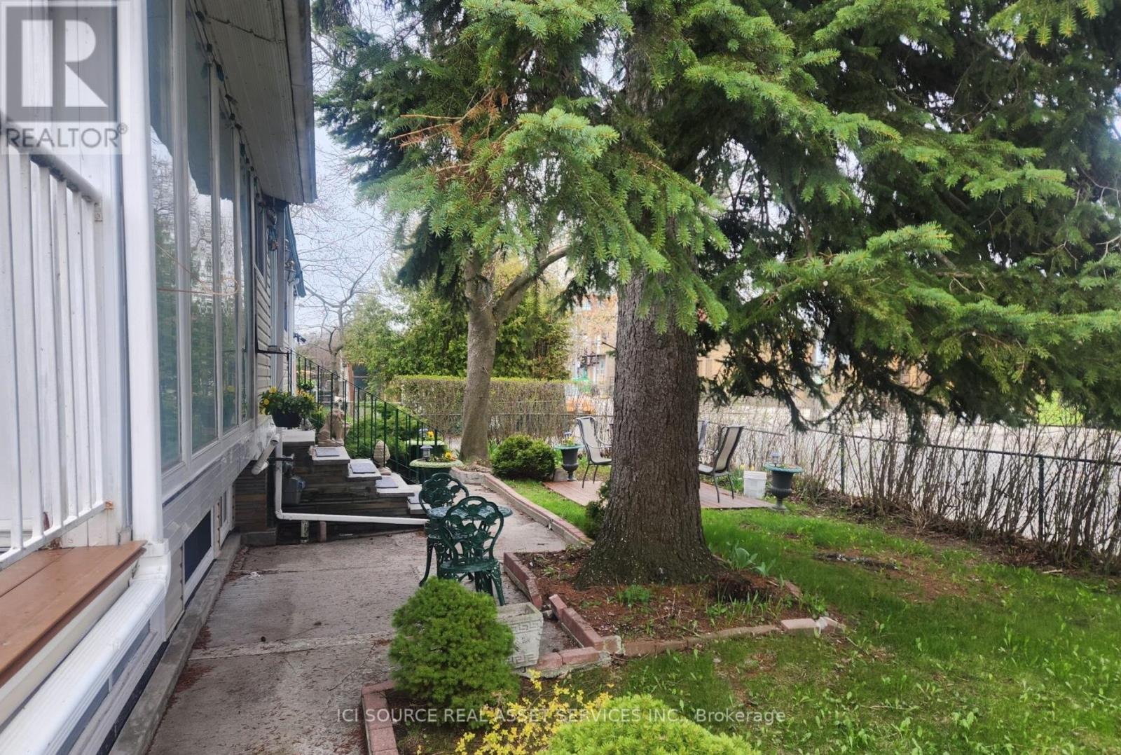 43 Ridgemoor Avenue, Toronto, Ontario  M1N 1M5 - Photo 35 - E13130110