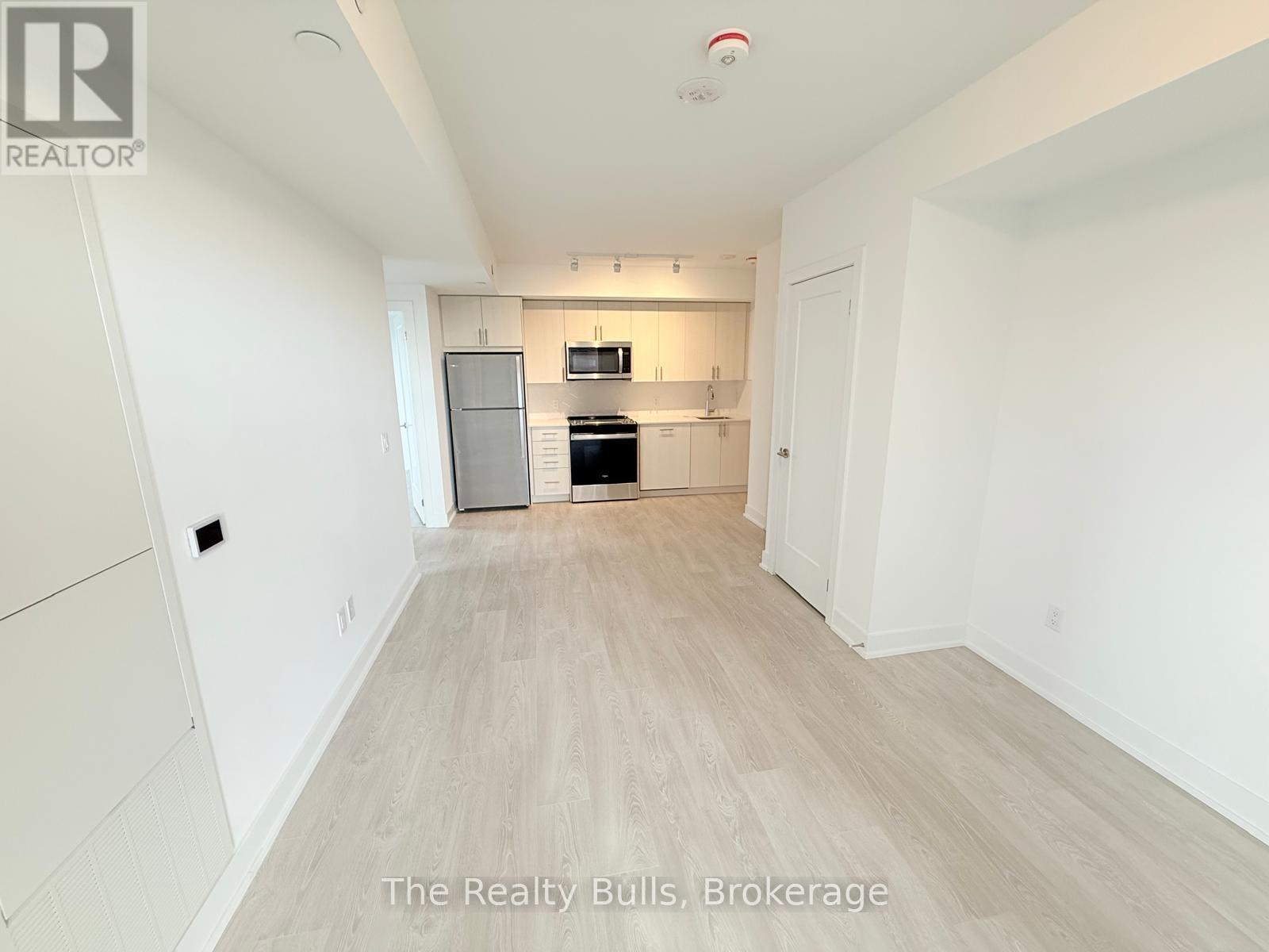 516 - 2545 Simcoe Street N, Oshawa, Ontario  L1L 0W3 - Photo 5 - E13130118