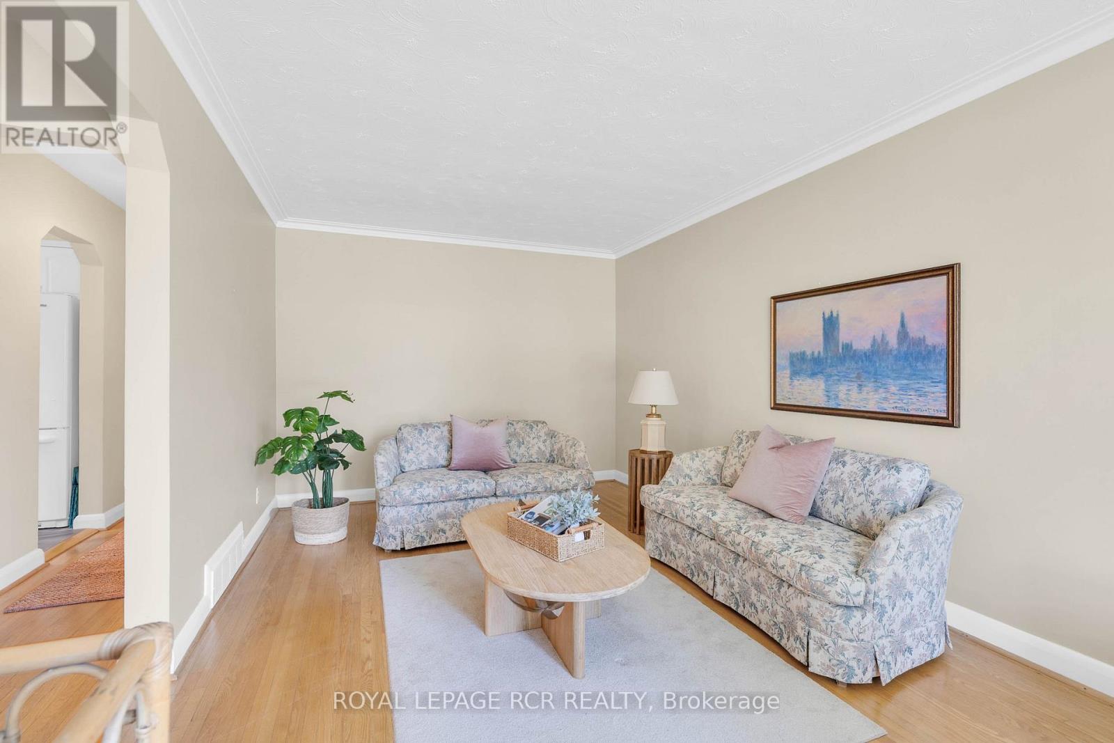 32 Beacon Road, Toronto, Ontario  M1P 1G7 - Photo 10 - E13130130