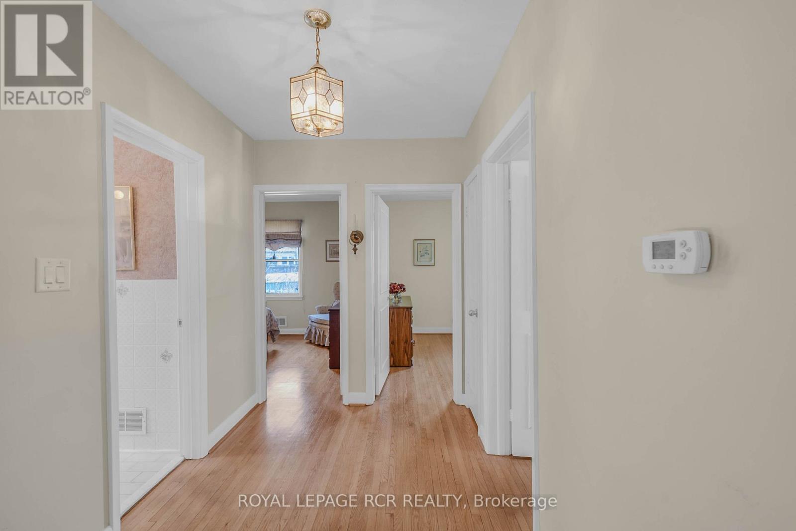 32 Beacon Road, Toronto, Ontario  M1P 1G7 - Photo 19 - E13130130