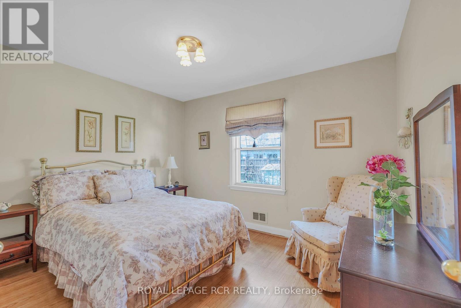32 Beacon Road, Toronto, Ontario  M1P 1G7 - Photo 24 - E13130130