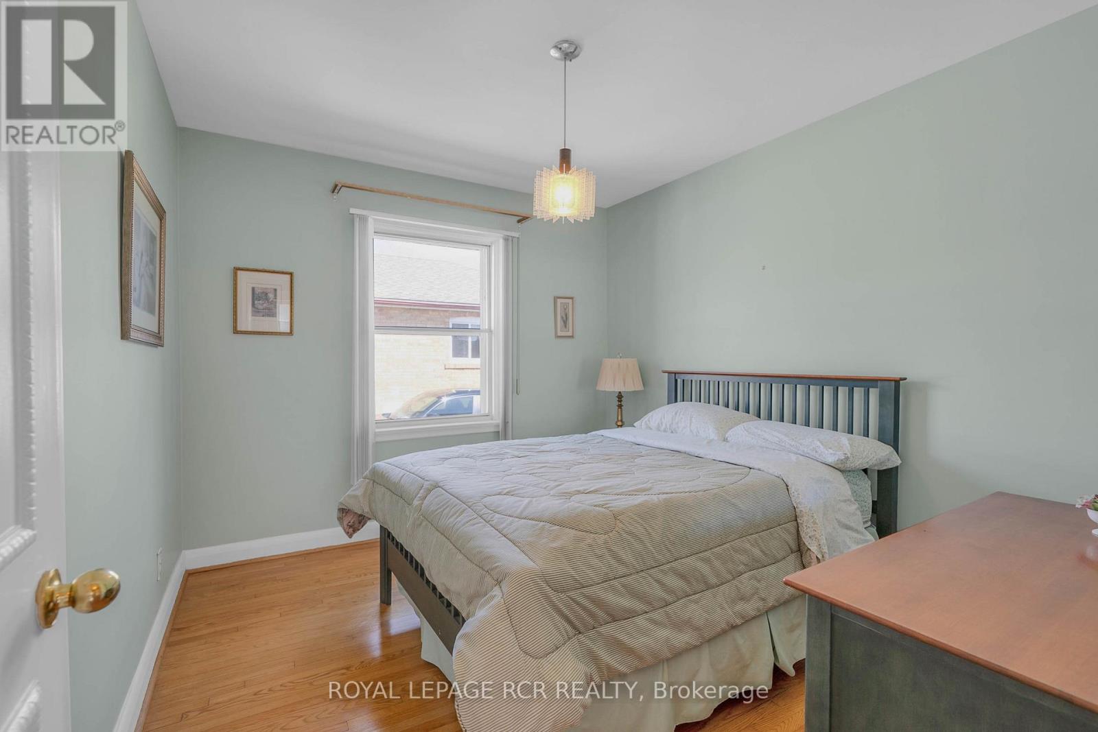 32 Beacon Road, Toronto, Ontario  M1P 1G7 - Photo 27 - E13130130