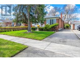 32 BEACON ROAD, Toronto, Ontario