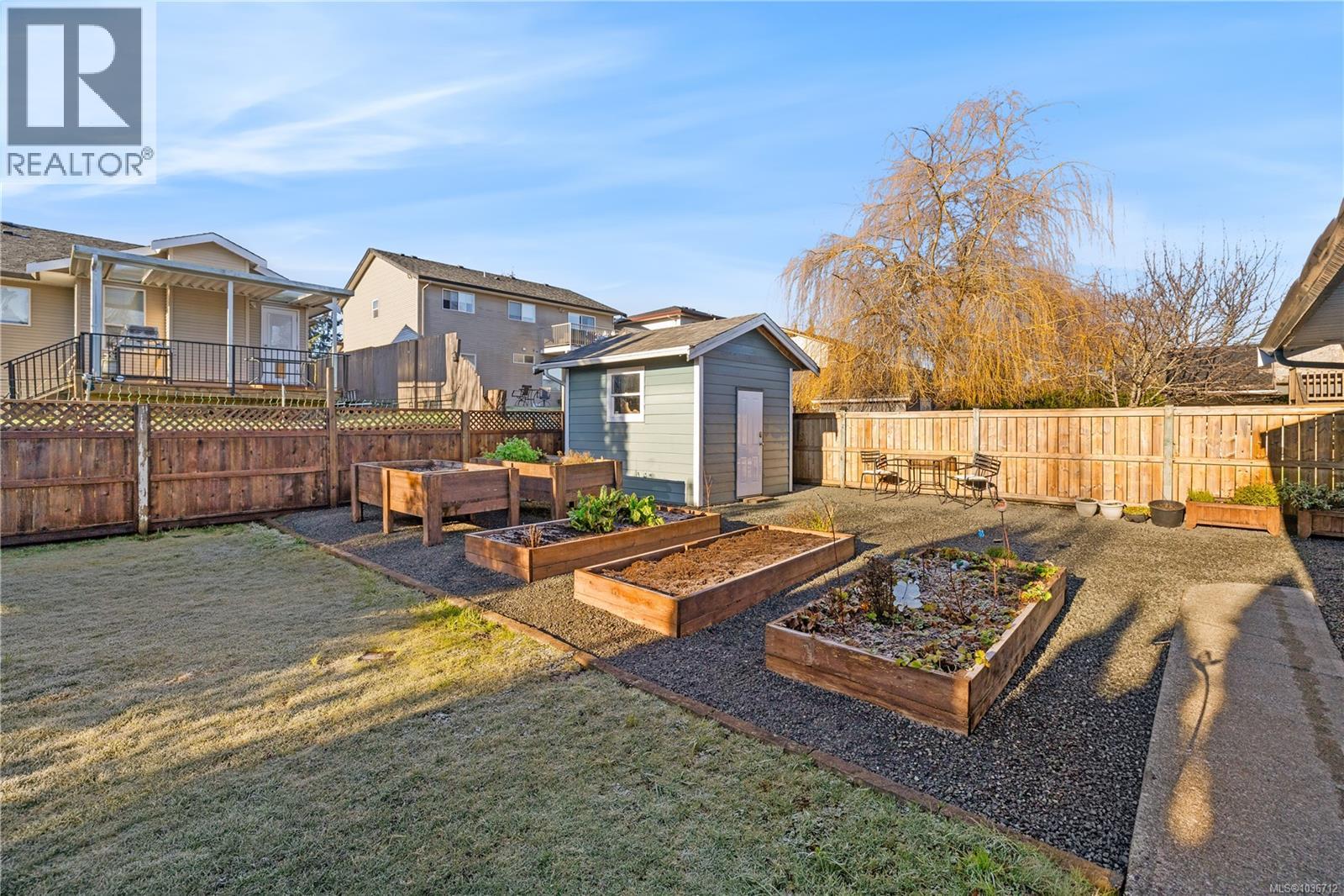 428 Raza Pl, Campbell River, British Columbia  V9W 6T3 - Photo 38 - 1036712
