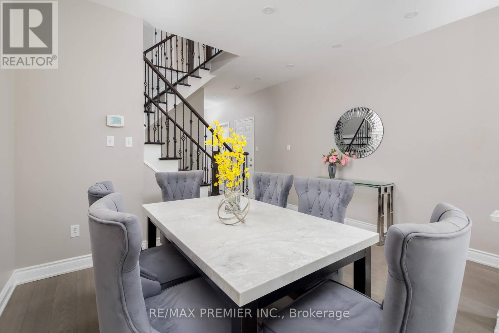 140 Dolce Crescent, Vaughan, Ontario  L4H 3C7 - Photo 12 - N13130022