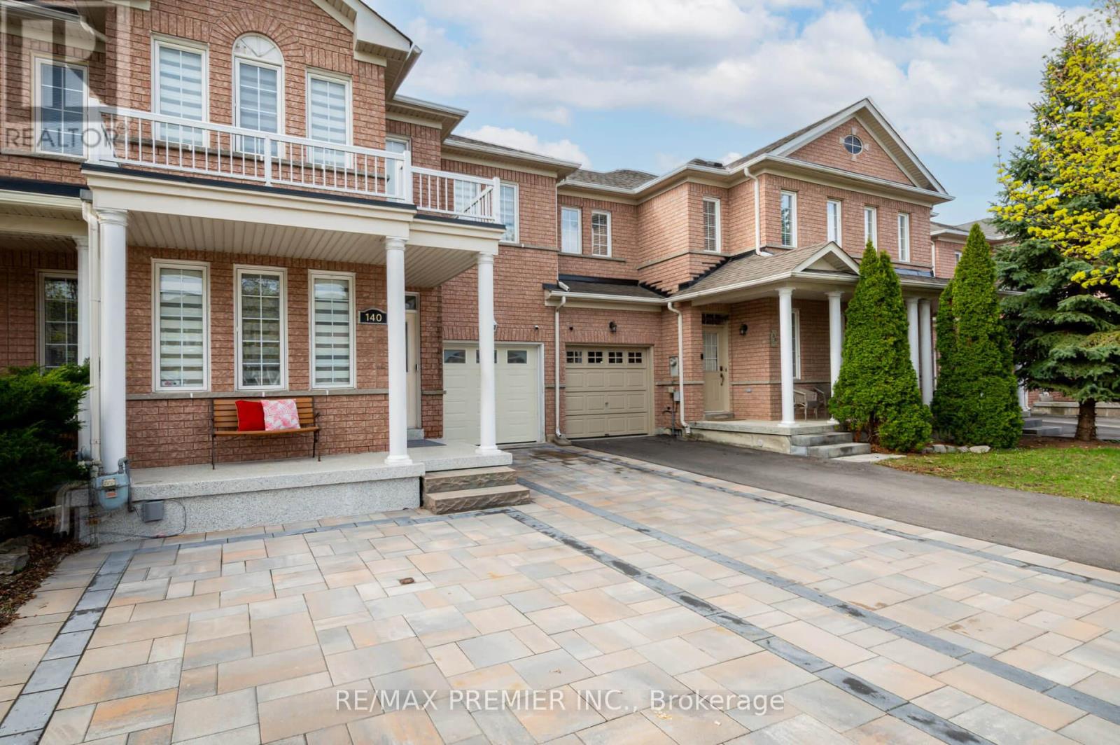140 Dolce Crescent, Vaughan, Ontario  L4H 3C7 - Photo 3 - N13130022
