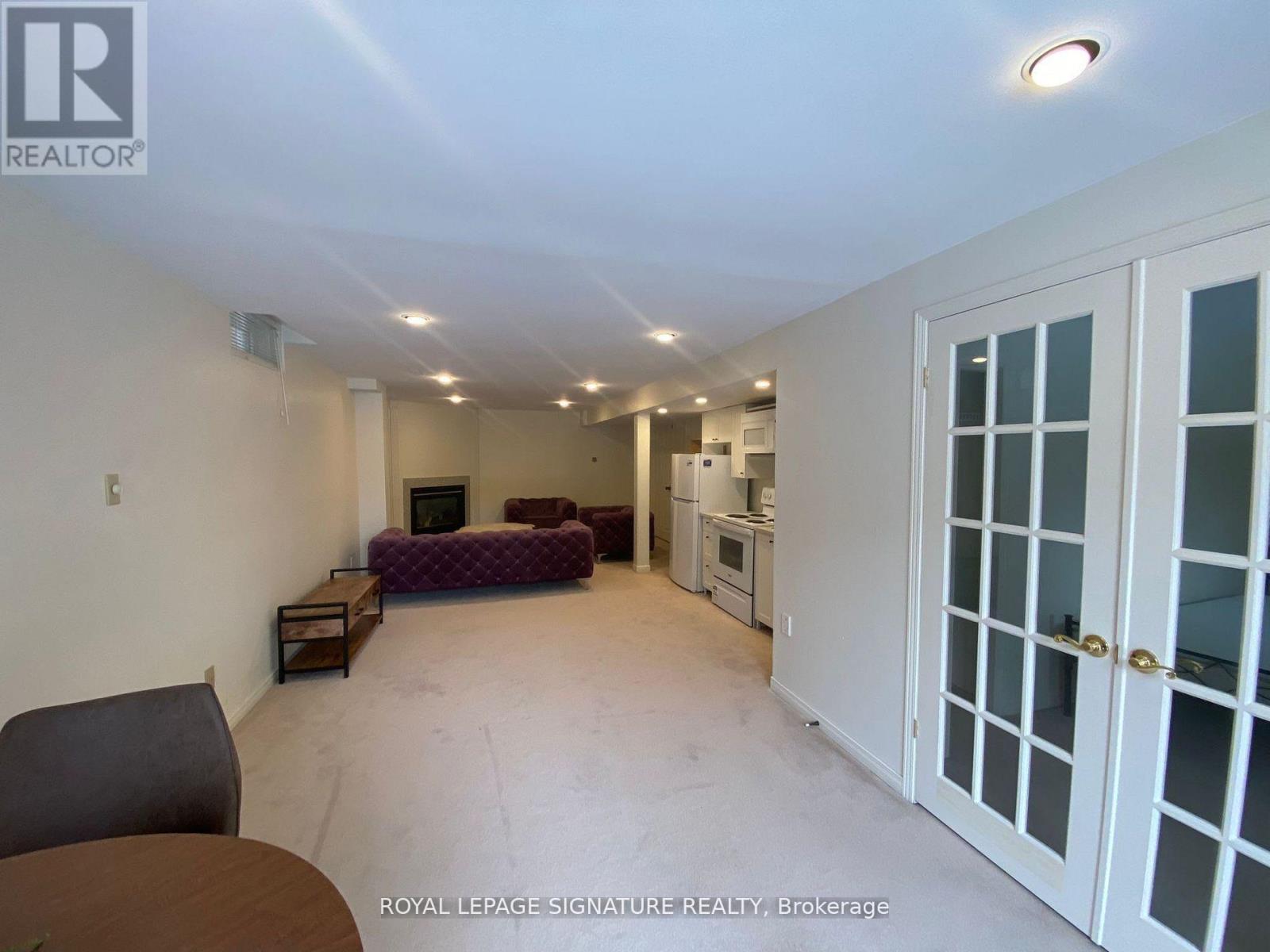 686 York Hill Boulevard, Vaughan, Ontario  L4J 5L6 - Photo 10 - N13130106