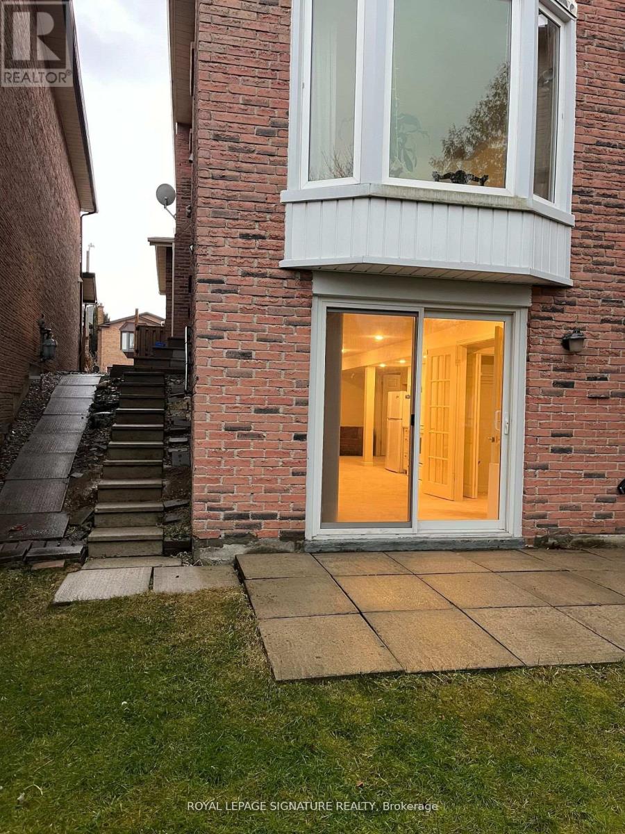686 York Hill Boulevard, Vaughan, Ontario  L4J 5L6 - Photo 21 - N13130106