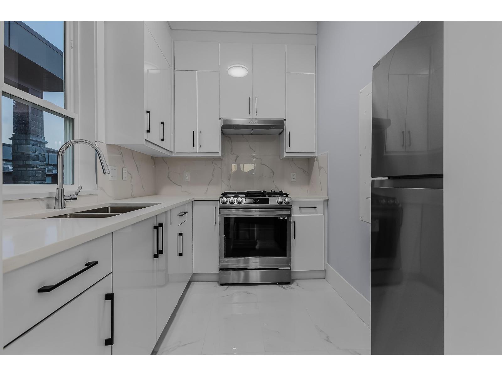 18764 62a Avenue, Surrey, British Columbia V3S 7V8 - Photo 19 - R3122186