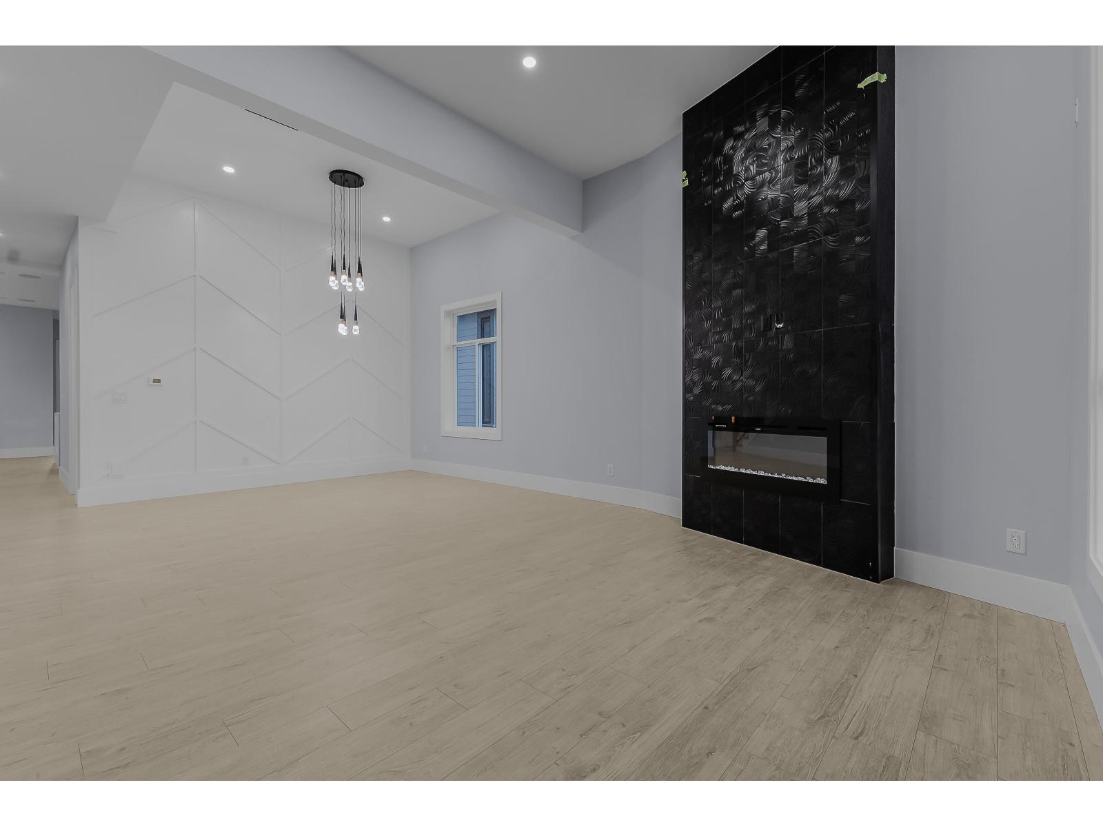 18764 62a Avenue, Surrey, British Columbia V3S 7V8 - Photo 10 - R3122186