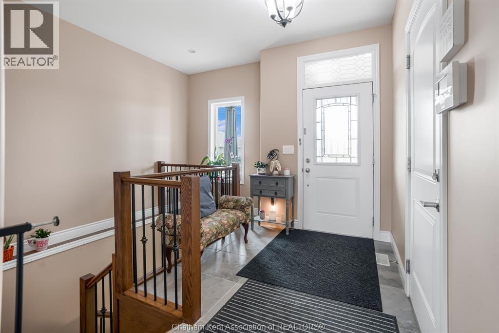 524 Eventide Place, Chatham, Ontario  N7L 0G2 - Photo 6 - 26011106