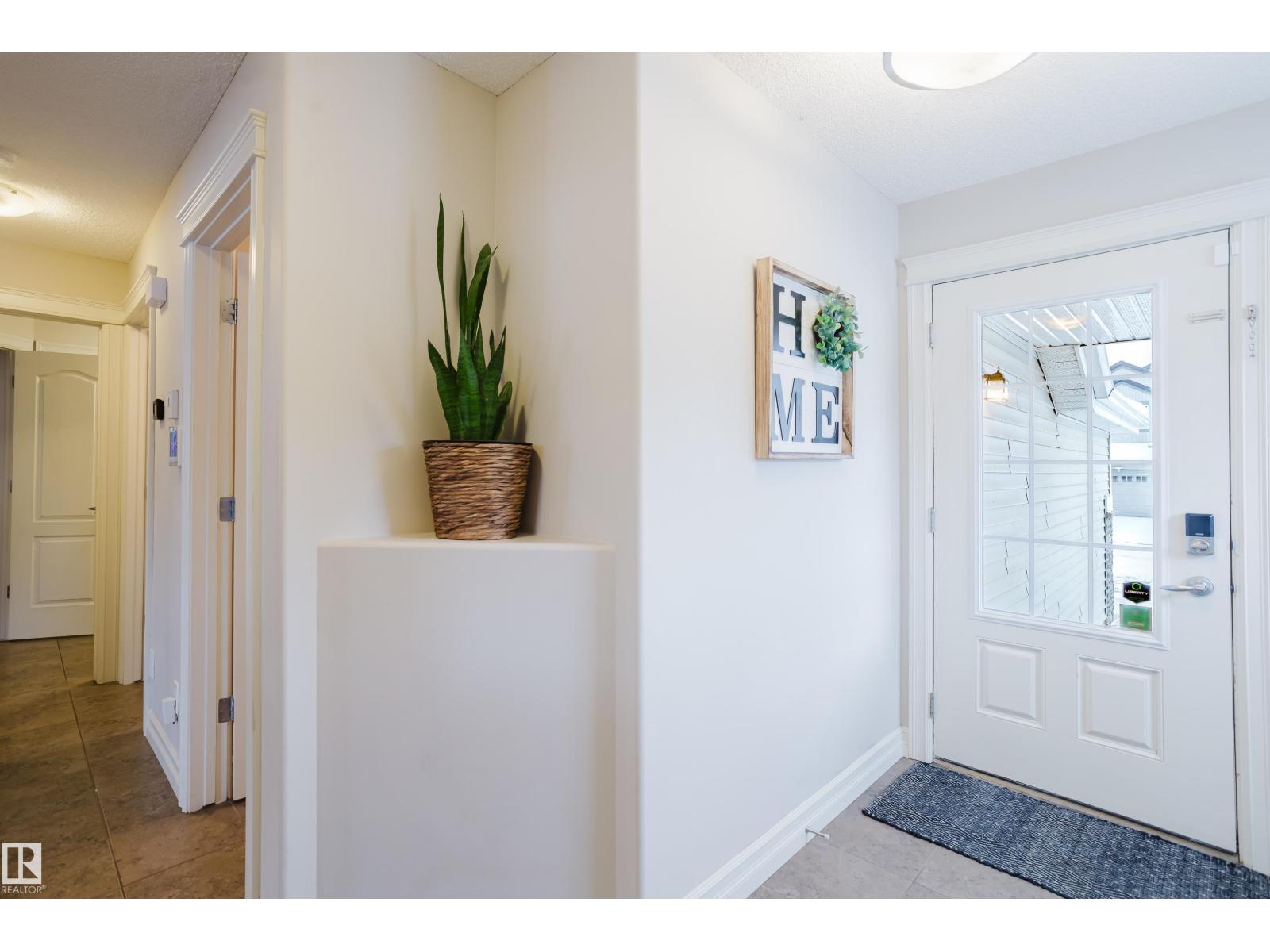 1740 59 St SW, Edmonton, Alberta  T6X 0W5 - Photo 10 - E4476352