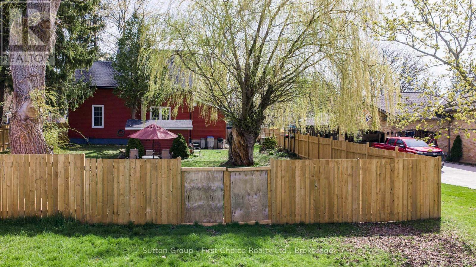 186 Alma Street, Central Huron, Ontario  N0M 1L0 - Photo 17 - X13056308