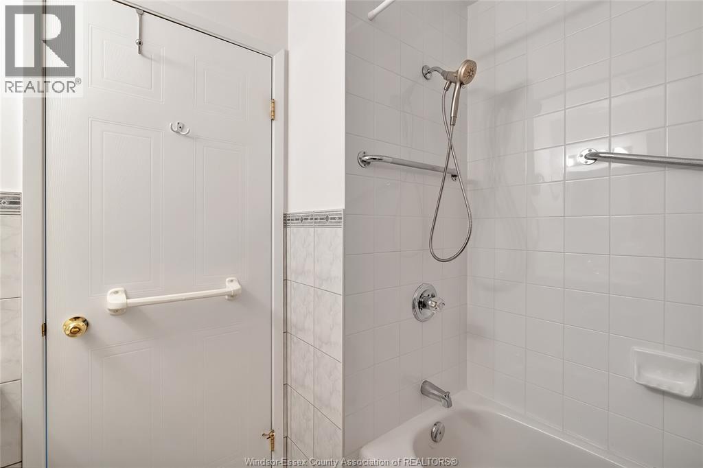 1535 Grand Marais West Unit# 102, Windsor, Ontario  N9E 4W2 - Photo 21 - 26011182