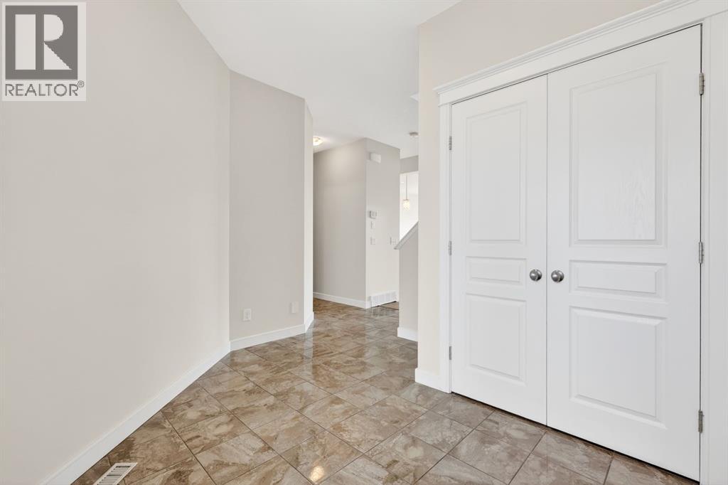 123 Evanscrest Way Nw, Calgary, Alberta  T3P 0S3 - Photo 3 - A2309867