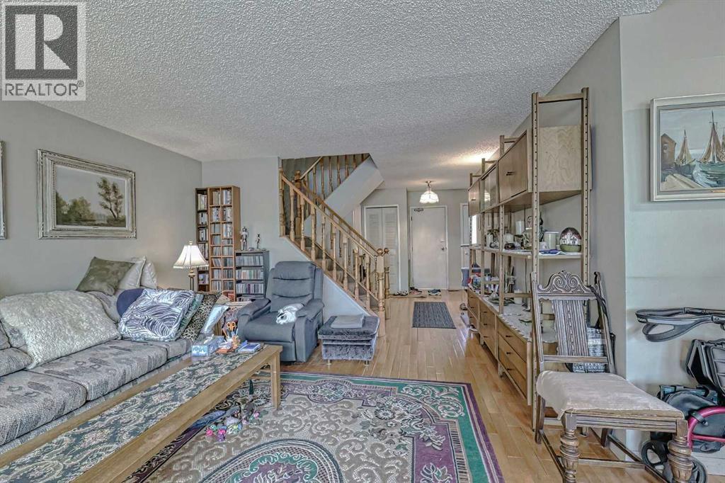 30, 228 Theodore Place Nw, Calgary, Alberta  T2K 5S1 - Photo 6 - A2310493