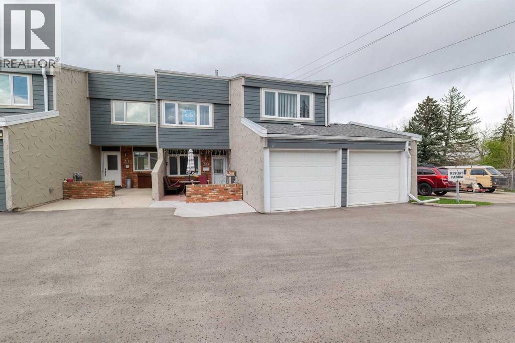 30, 228 Theodore Place Nw, Calgary, Alberta  T2K 5S1 - Photo 1 - A2310493