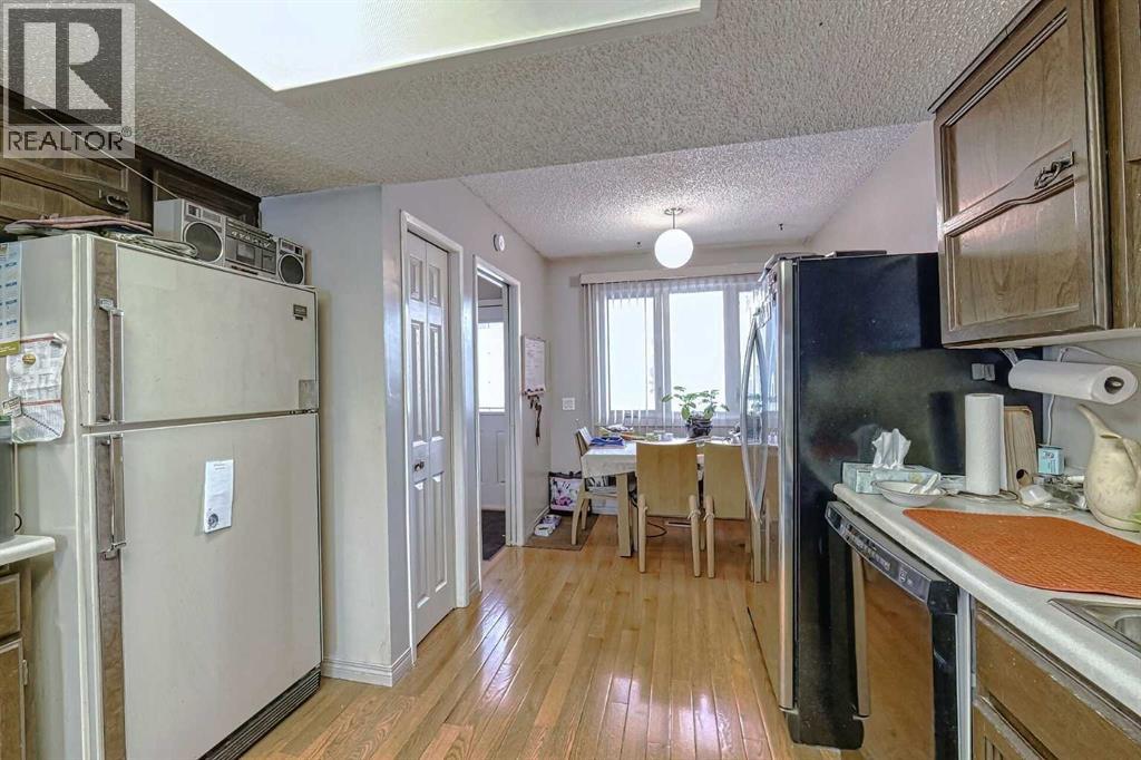 30, 228 Theodore Place Nw, Calgary, Alberta  T2K 5S1 - Photo 9 - A2310493