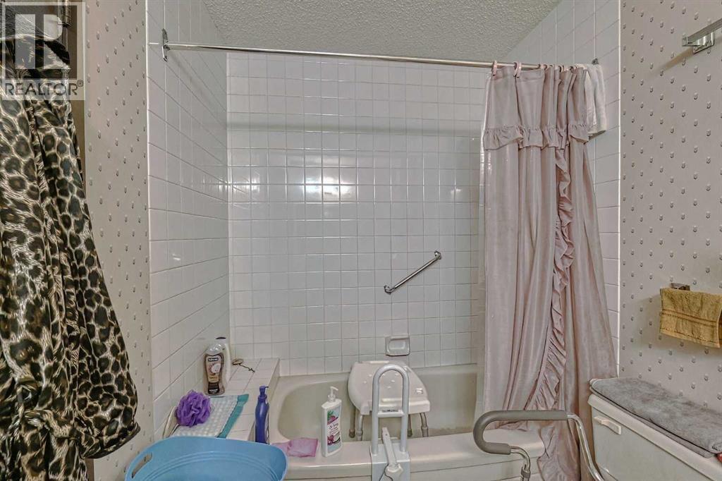 30, 228 Theodore Place Nw, Calgary, Alberta  T2K 5S1 - Photo 21 - A2310493