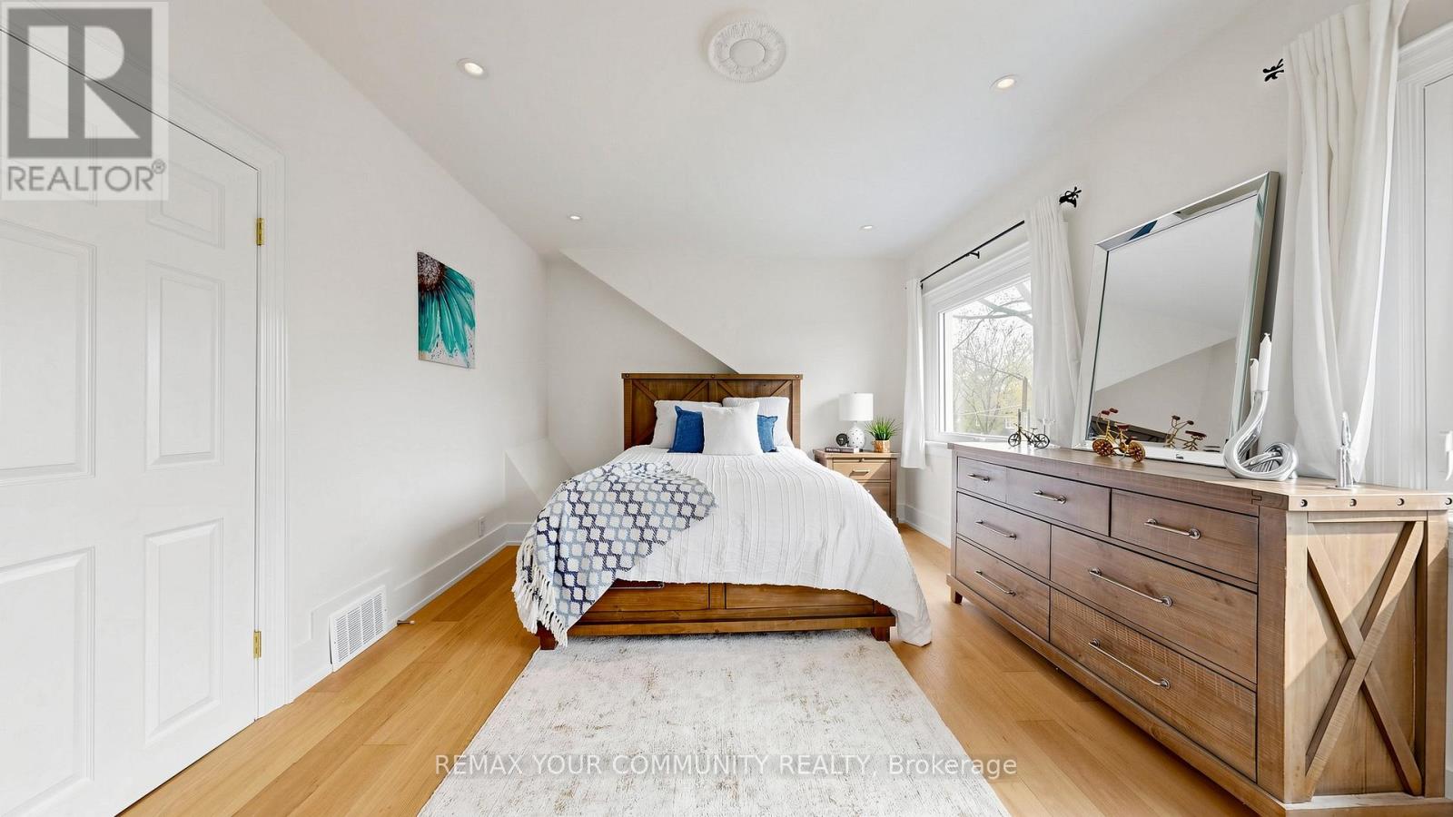 70 Cranbrooke Avenue, Toronto, Ontario  M5M 1M4 - Photo 21 - C13127316