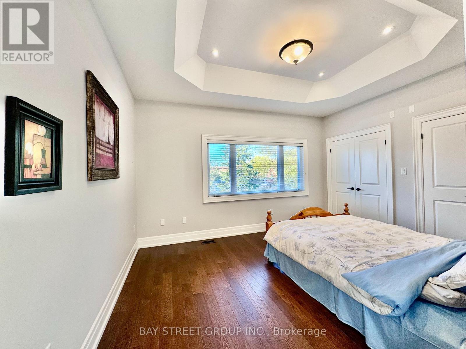 1033 Shaw Drive, Mississauga, Ontario  L5G 3Z3 - Photo 21 - W13109134