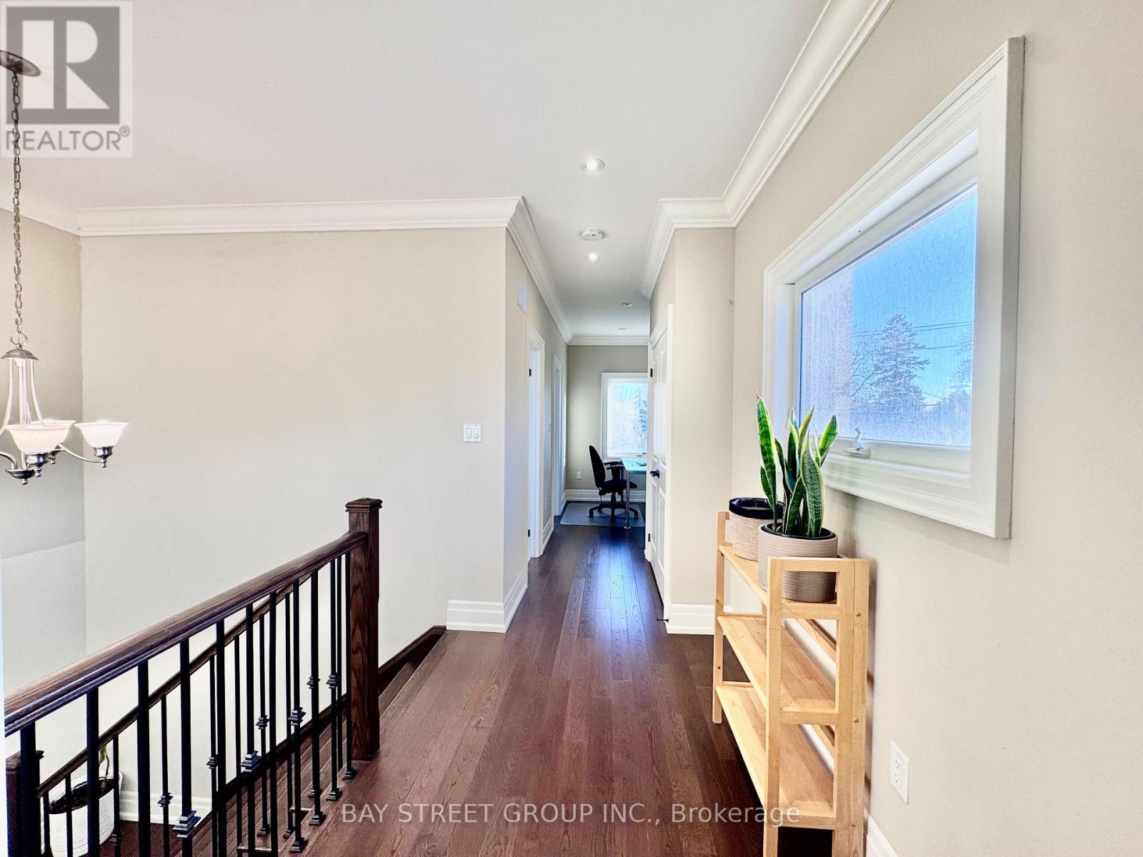 1033 Shaw Drive, Mississauga, Ontario  L5G 3Z3 - Photo 27 - W13109134