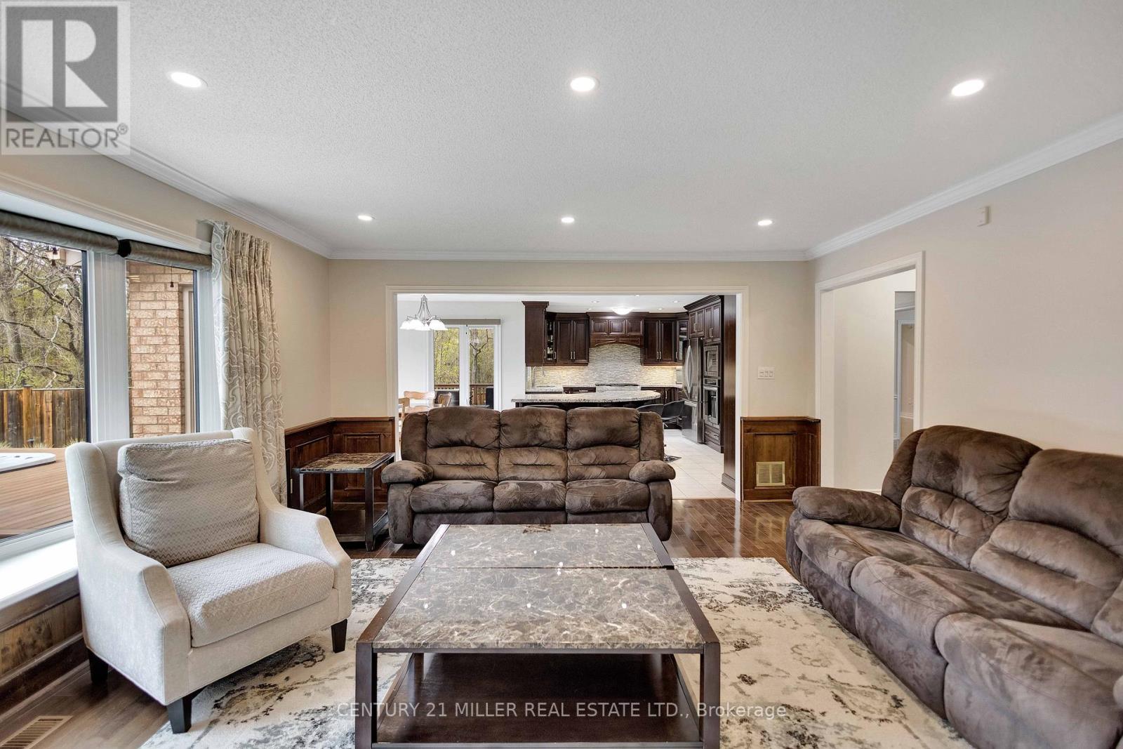 1398 Winterberry Drive, Burlington, Ontario  L7P 4T4 - Photo 16 - W13129998