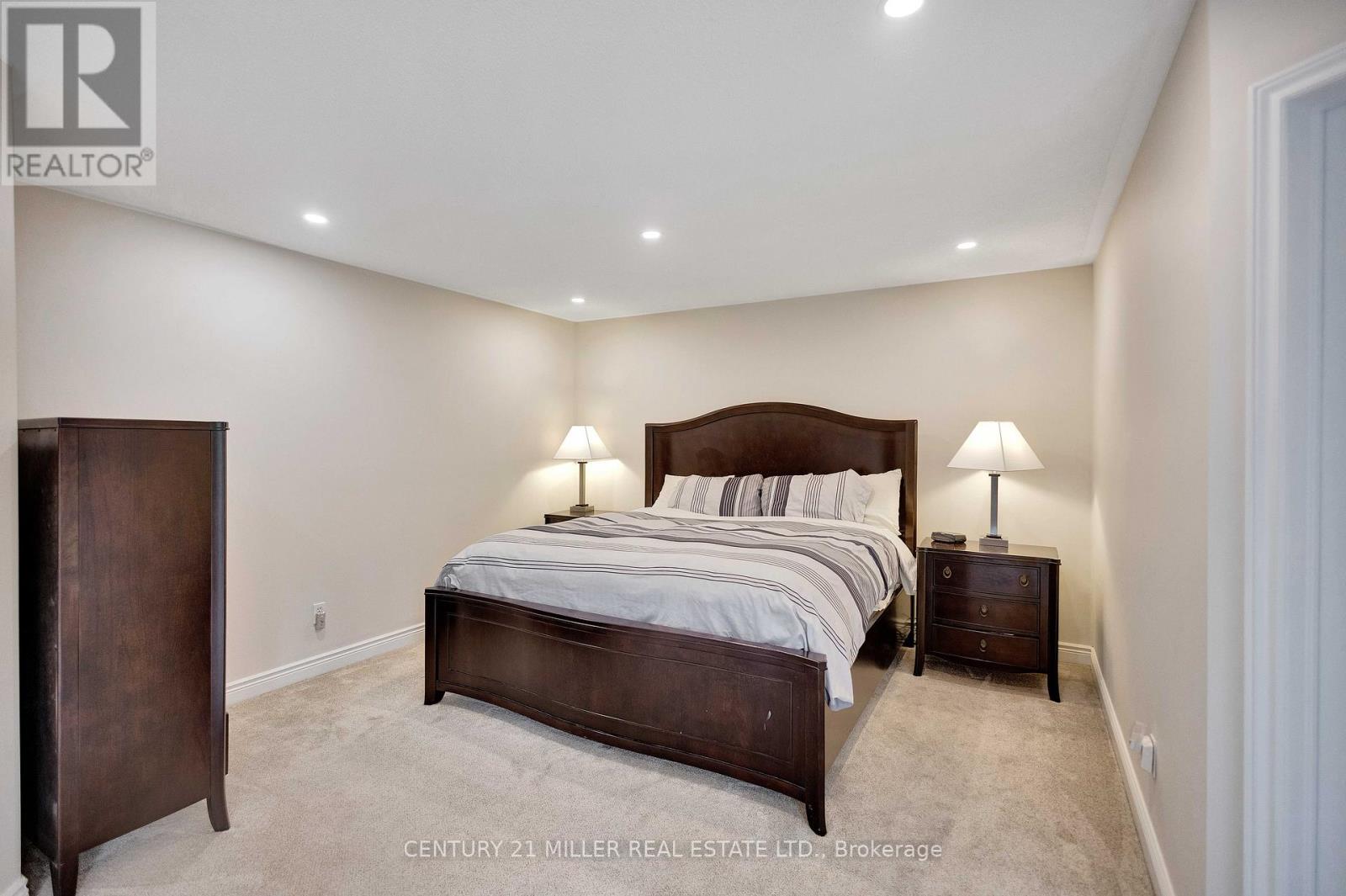1398 Winterberry Drive, Burlington, Ontario  L7P 4T4 - Photo 21 - W13129998