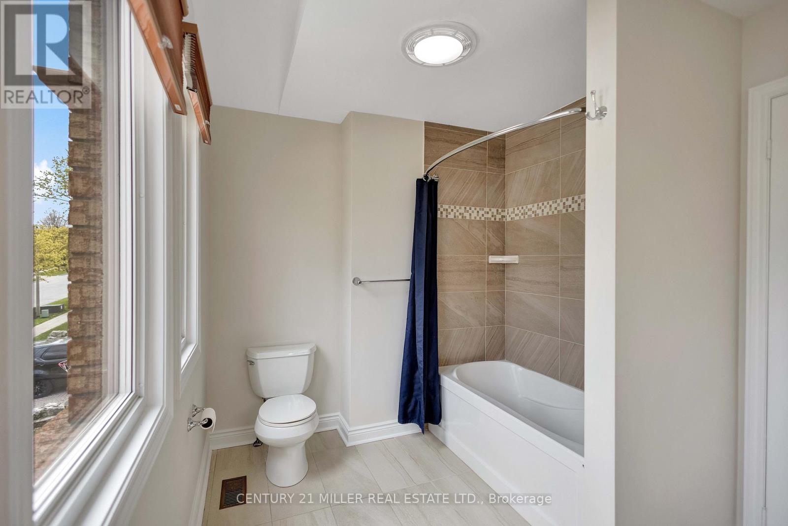 1398 Winterberry Drive, Burlington, Ontario  L7P 4T4 - Photo 27 - W13129998