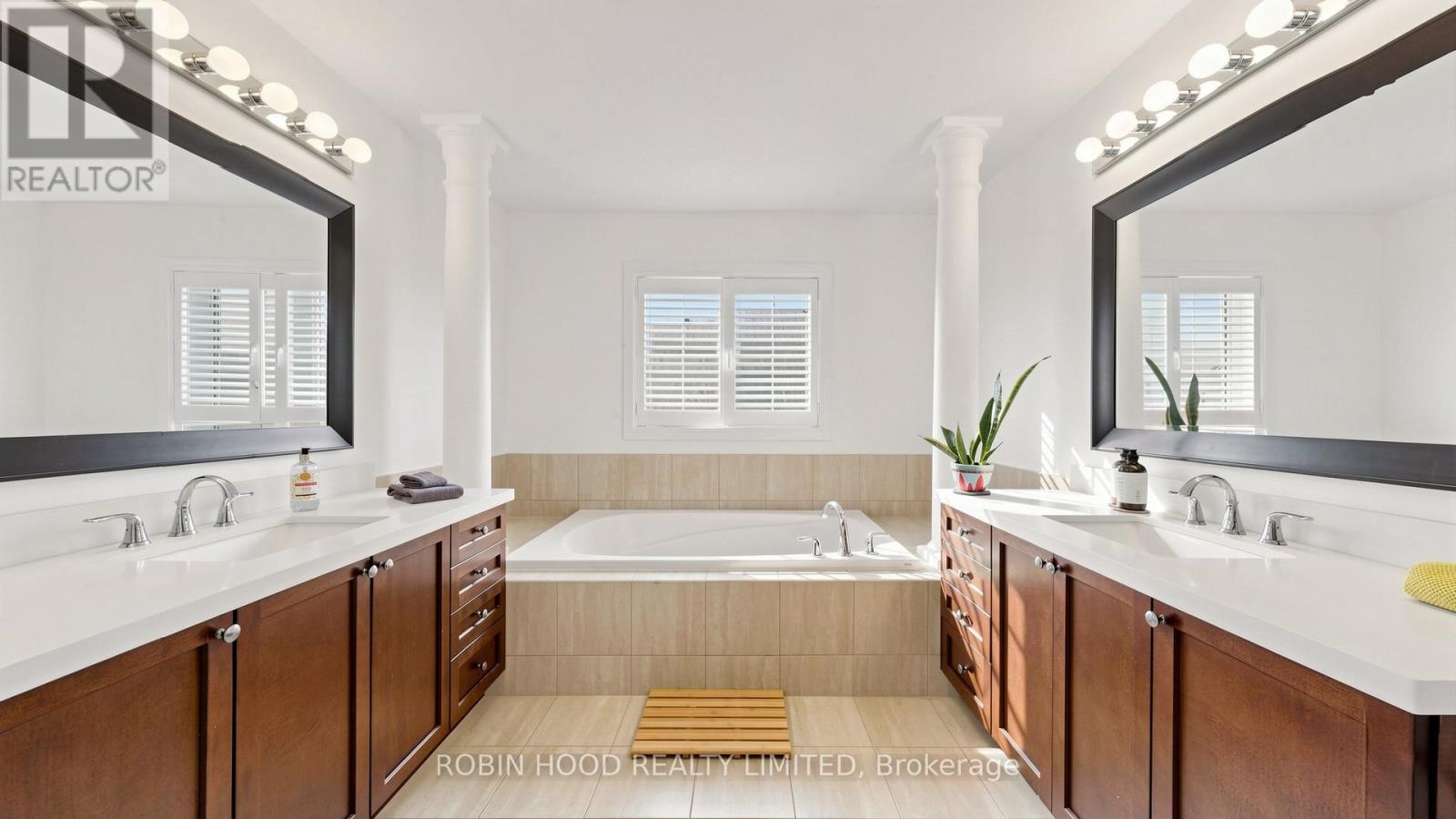 3307 Granite Gate, Burlington, Ontario  L7M 0L7 - Photo 35 - W13130174