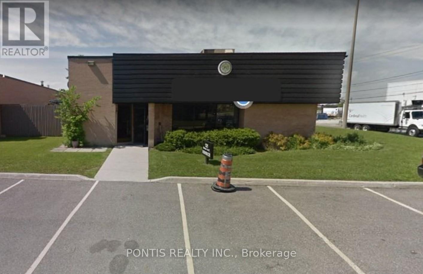 1321 Matheson Boulevard E, Mississauga, Ontario L4W 1R1 - Photo 1 - W13130196