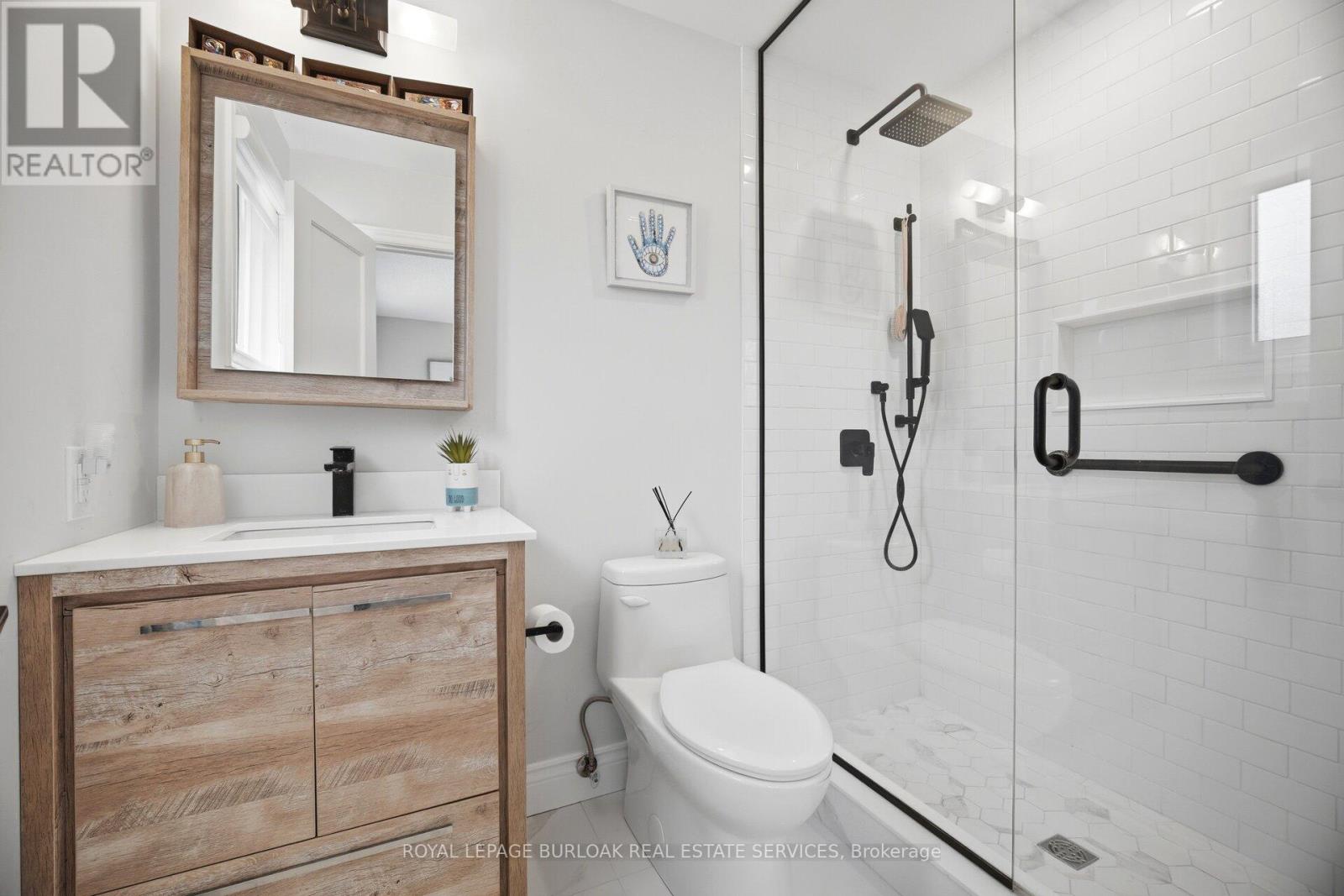 1219 Priory Court, Oakville, Ontario  L6M 1B5 - Photo 29 - W13130226
