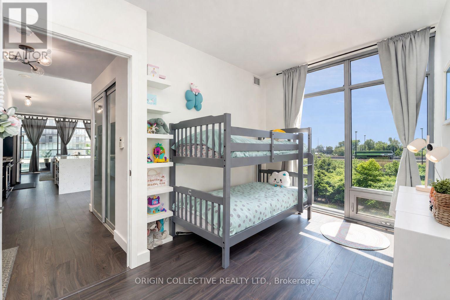302 - 105 The Queensway Avenue, Toronto, Ontario  M6S 5B5 - Photo 14 - W13130242