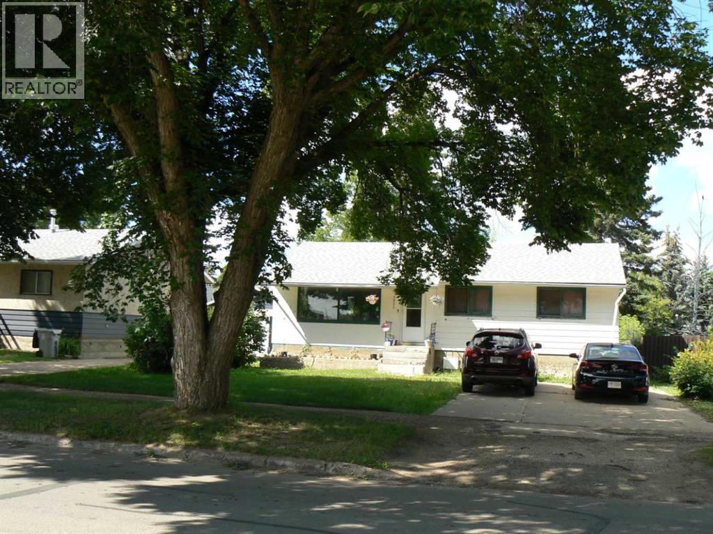 4836 55 Avenue, High Prairie, Alberta  T0G 1E0 - Photo 2 - A2242994