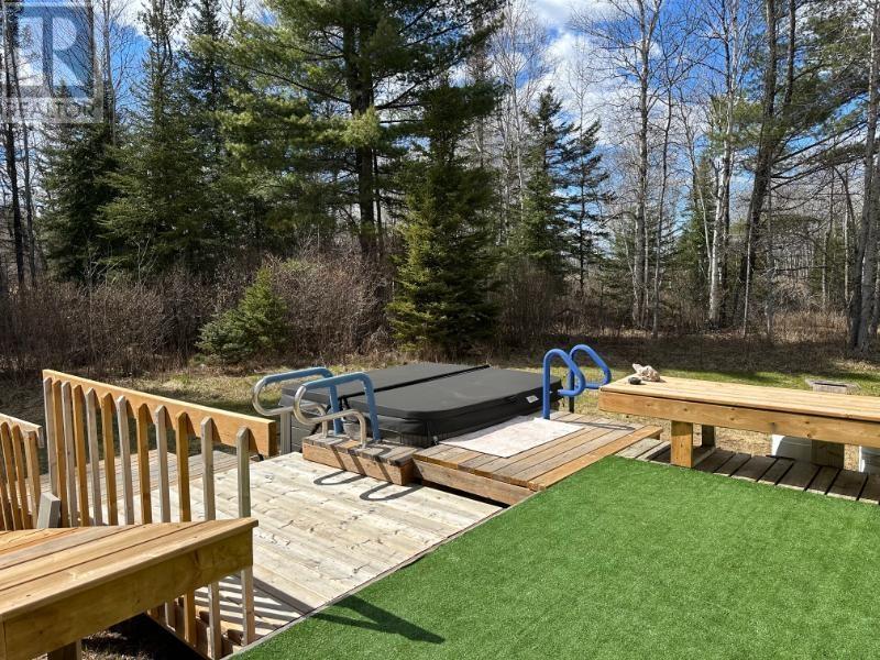 2089 Arthur St W, Thunder Bay, Ontario  P7K 1C6 - Photo 34 - TB2601040
