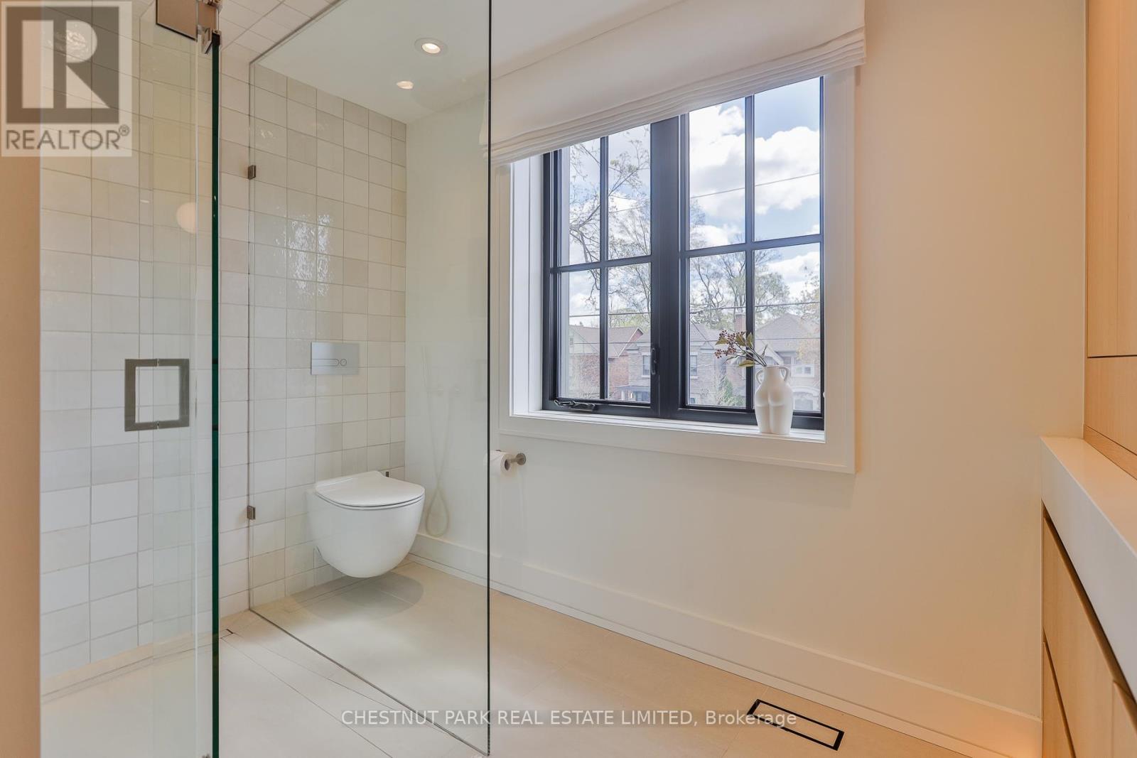 84 Hanna Road, Toronto, Ontario  M4G 3N3 - Photo 24 - C13129636