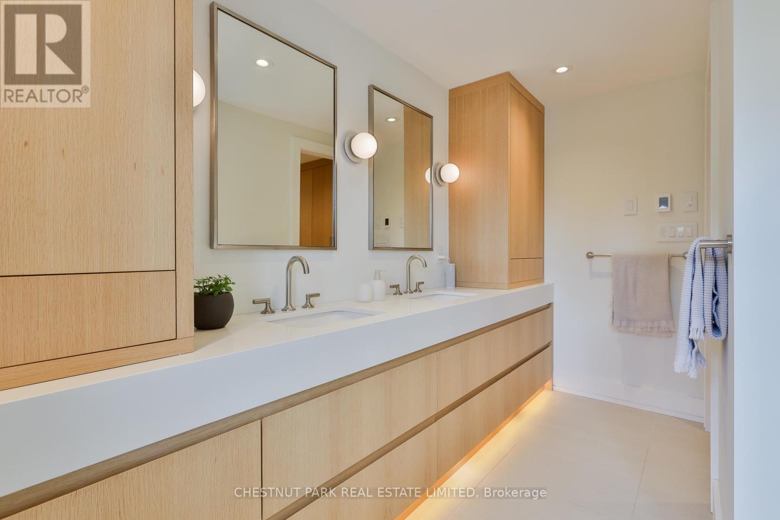84 Hanna Road, Toronto, Ontario  M4G 3N3 - Photo 26 - C13129636