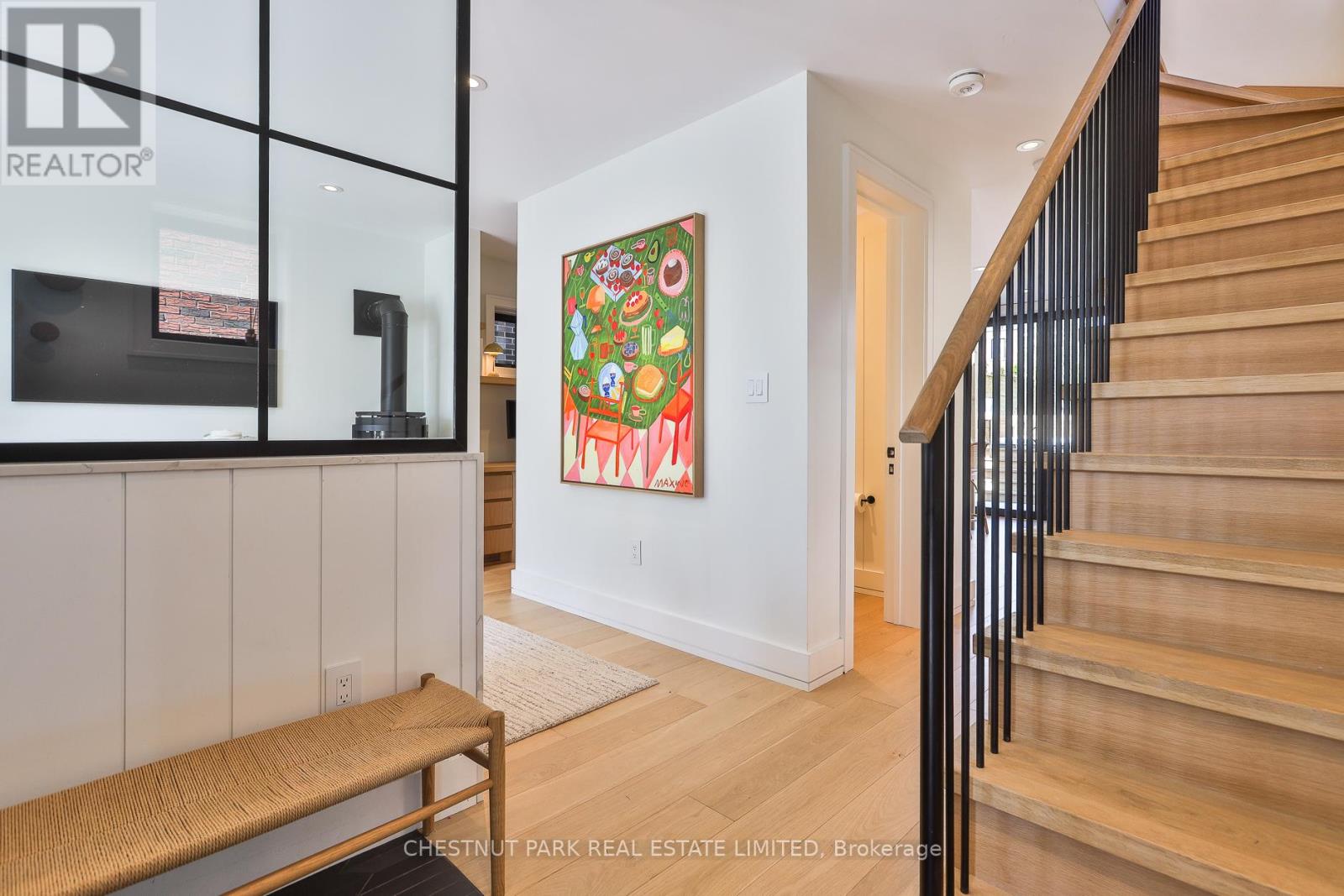 84 Hanna Road, Toronto, Ontario  M4G 3N3 - Photo 4 - C13129636