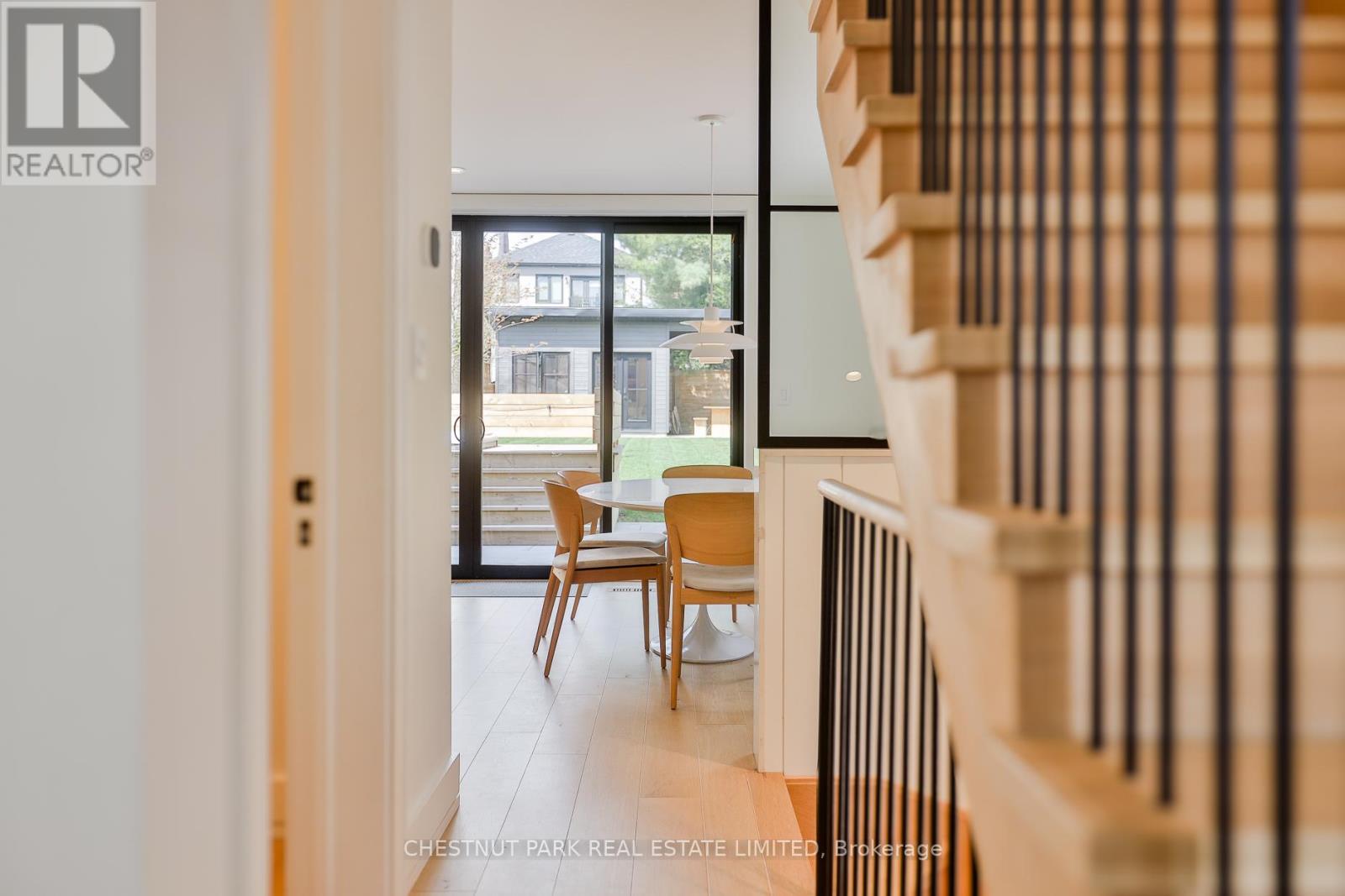 84 Hanna Road, Toronto, Ontario  M4G 3N3 - Photo 8 - C13129636