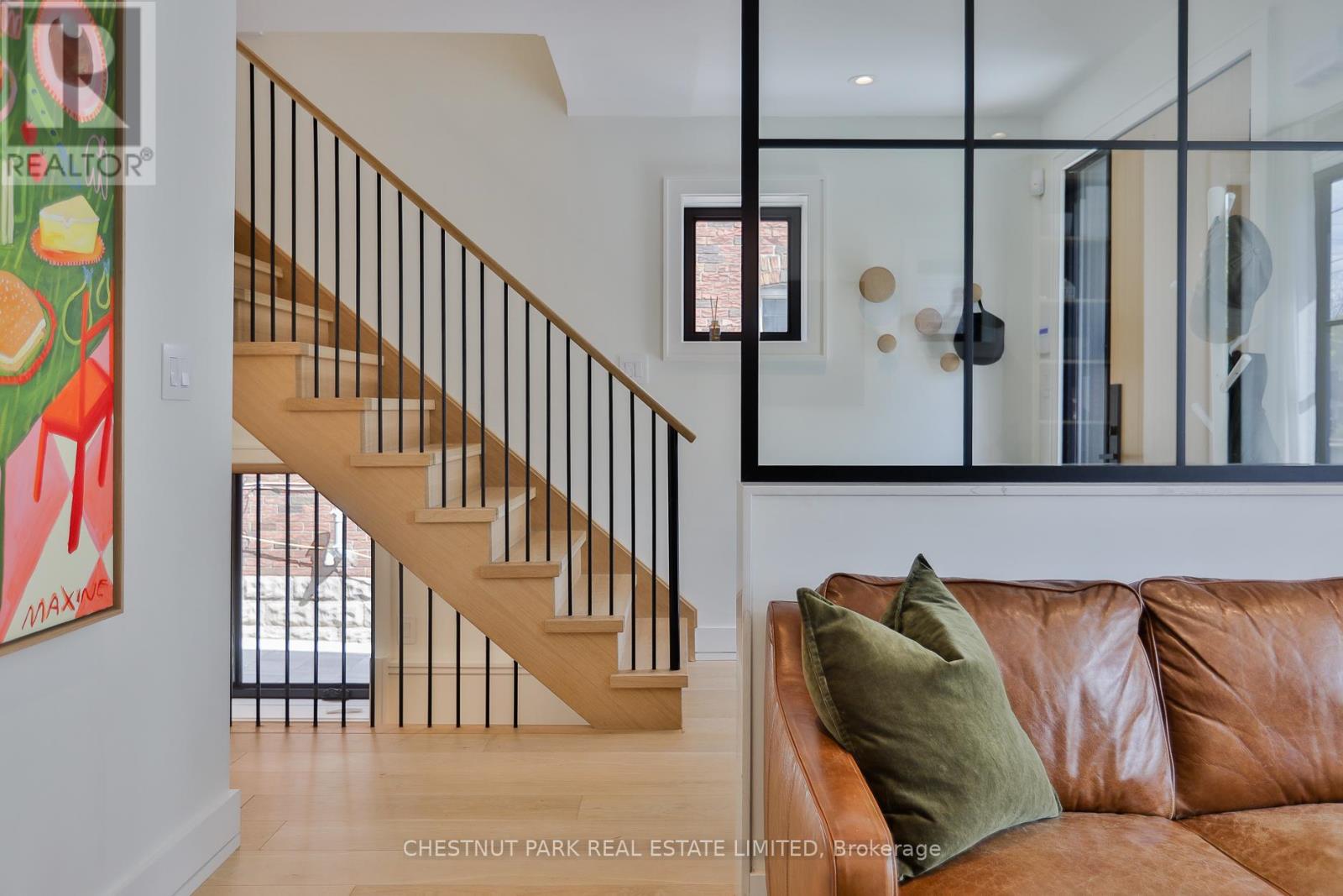 84 Hanna Road, Toronto, Ontario  M4G 3N3 - Photo 19 - C13129636