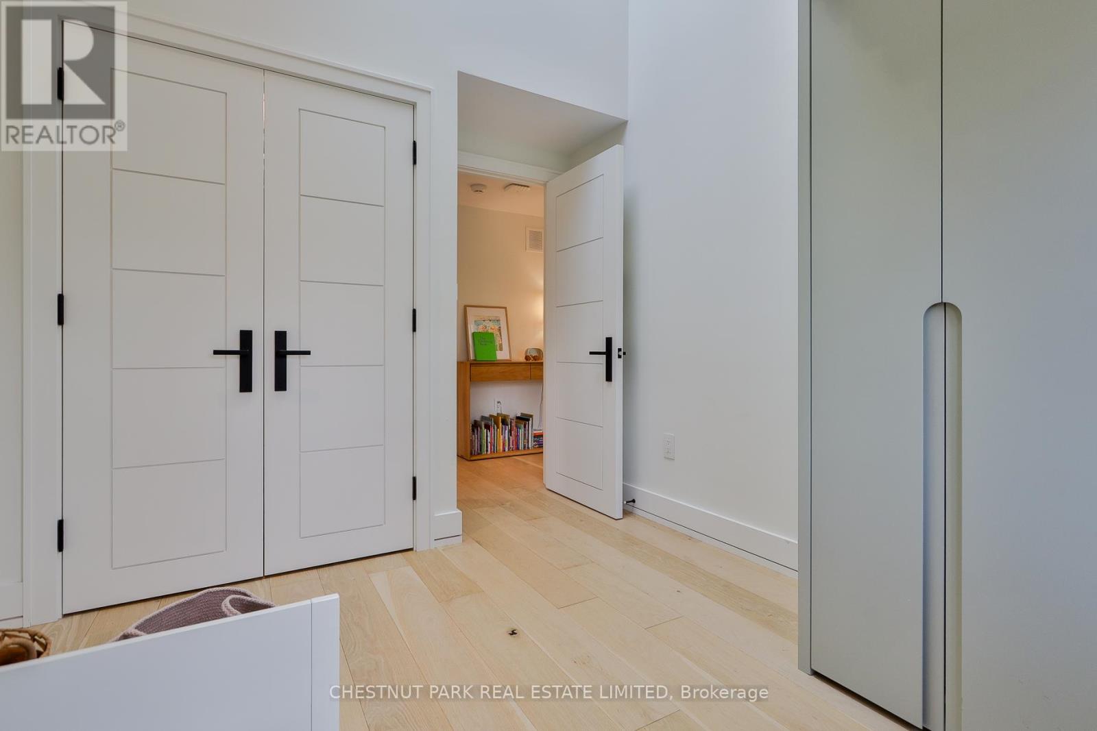 84 Hanna Road, Toronto, Ontario  M4G 3N3 - Photo 35 - C13129636