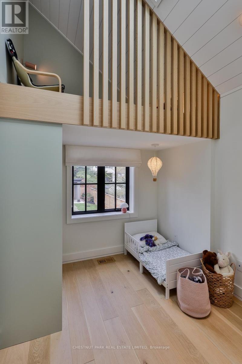 84 Hanna Road, Toronto, Ontario  M4G 3N3 - Photo 33 - C13129636