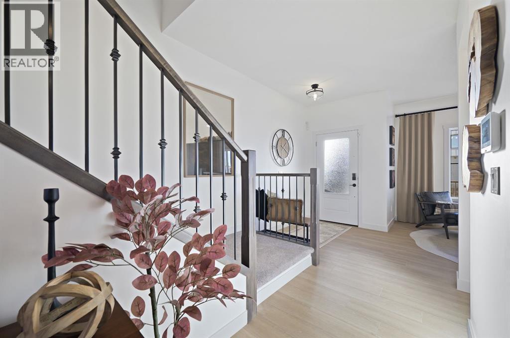 1742 Keystone Creek Avenue, Calgary, Alberta  T3P 2V4 - Photo 5 - A2309670