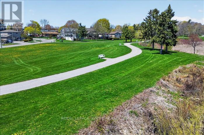 958 Mink Street, Pickering, Ontario  L1W 2G5 - Photo 47 - E13122486