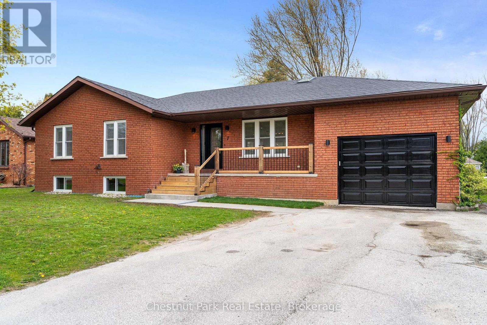7 MCKEAN BOULEVARD, clearview (nottawa), Ontario