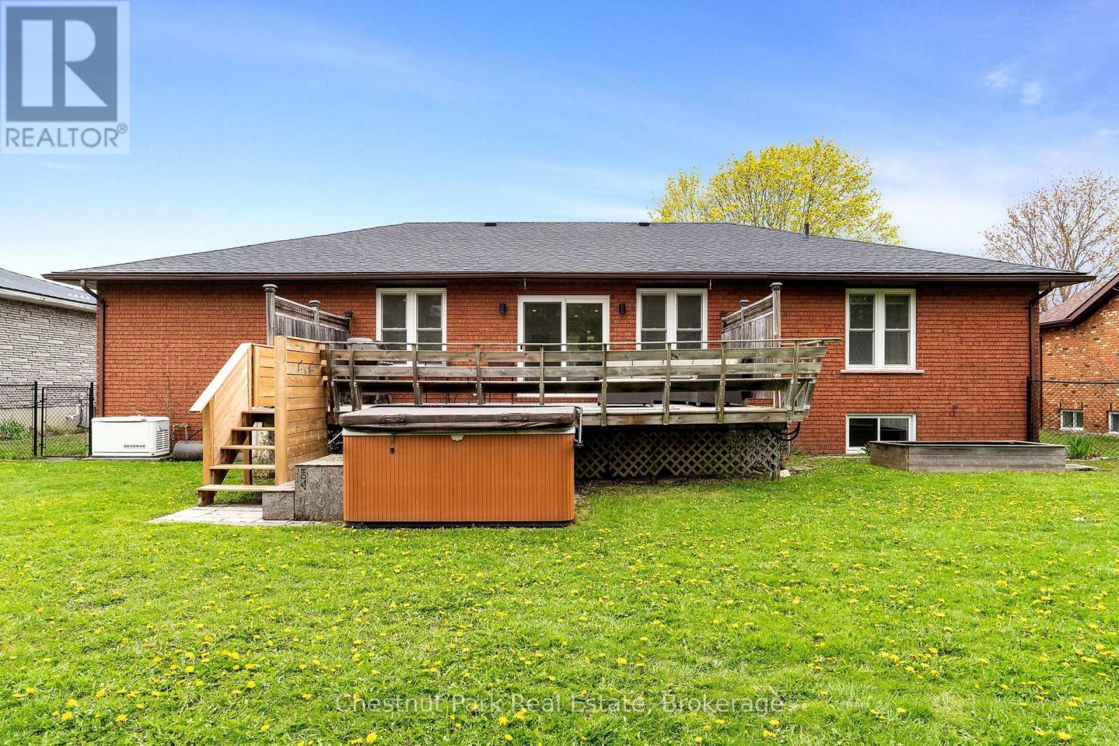 7 Mckean Boulevard, Clearview (Nottawa), Ontario  L0M 1P0 - Photo 13 - S13130348